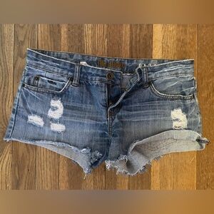 Billabong low rise shorts